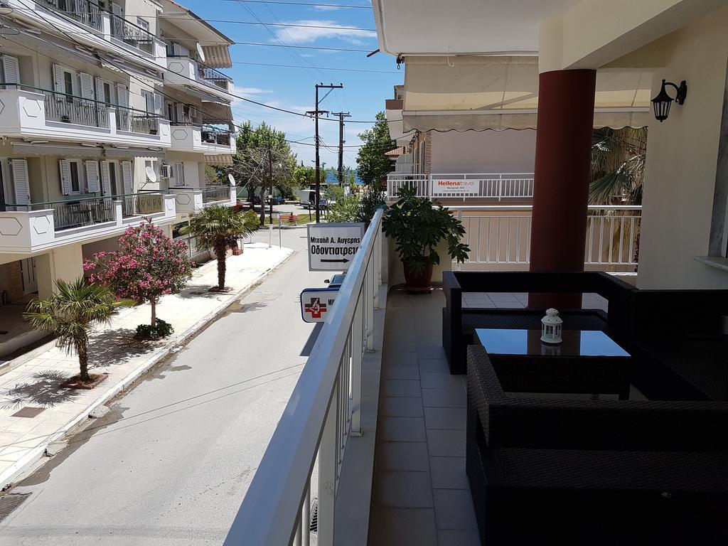 Bourlis Apartments Asprovalta Extérieur photo